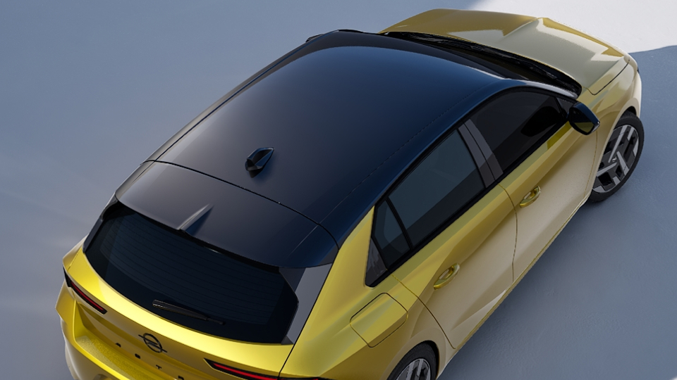 Opel Astra Black roof and extra-tinted windows